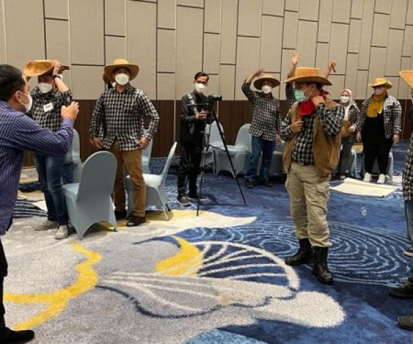 bi15-23388-3428_272-t2494_98