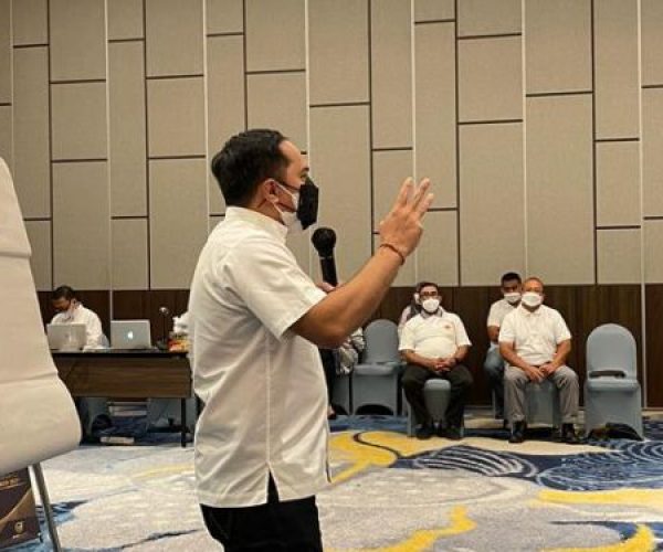 bi4-989e9-3428_268-t2494_98